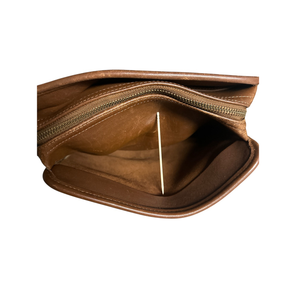 Vintage Coach Crossbody - Picture 8 of 12